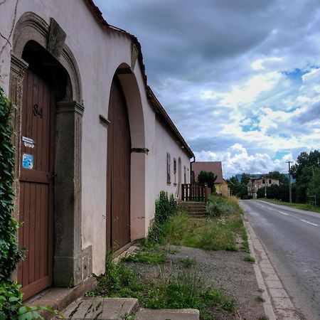 Apartmany V Broumovskem Statku Bagian luar foto
